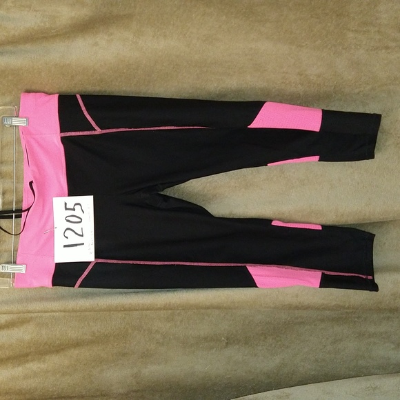 Xersion Activewear, Fitted, size Medium - Picture 1 of 4